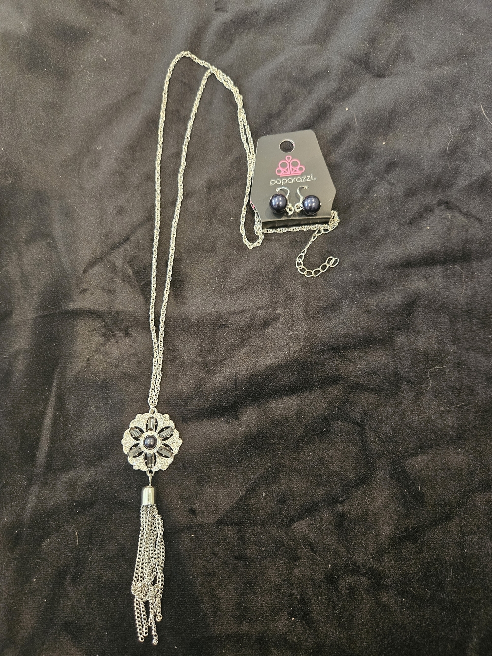paparazzi Silver Floral Tassel Necklace with Black Pearl Accents